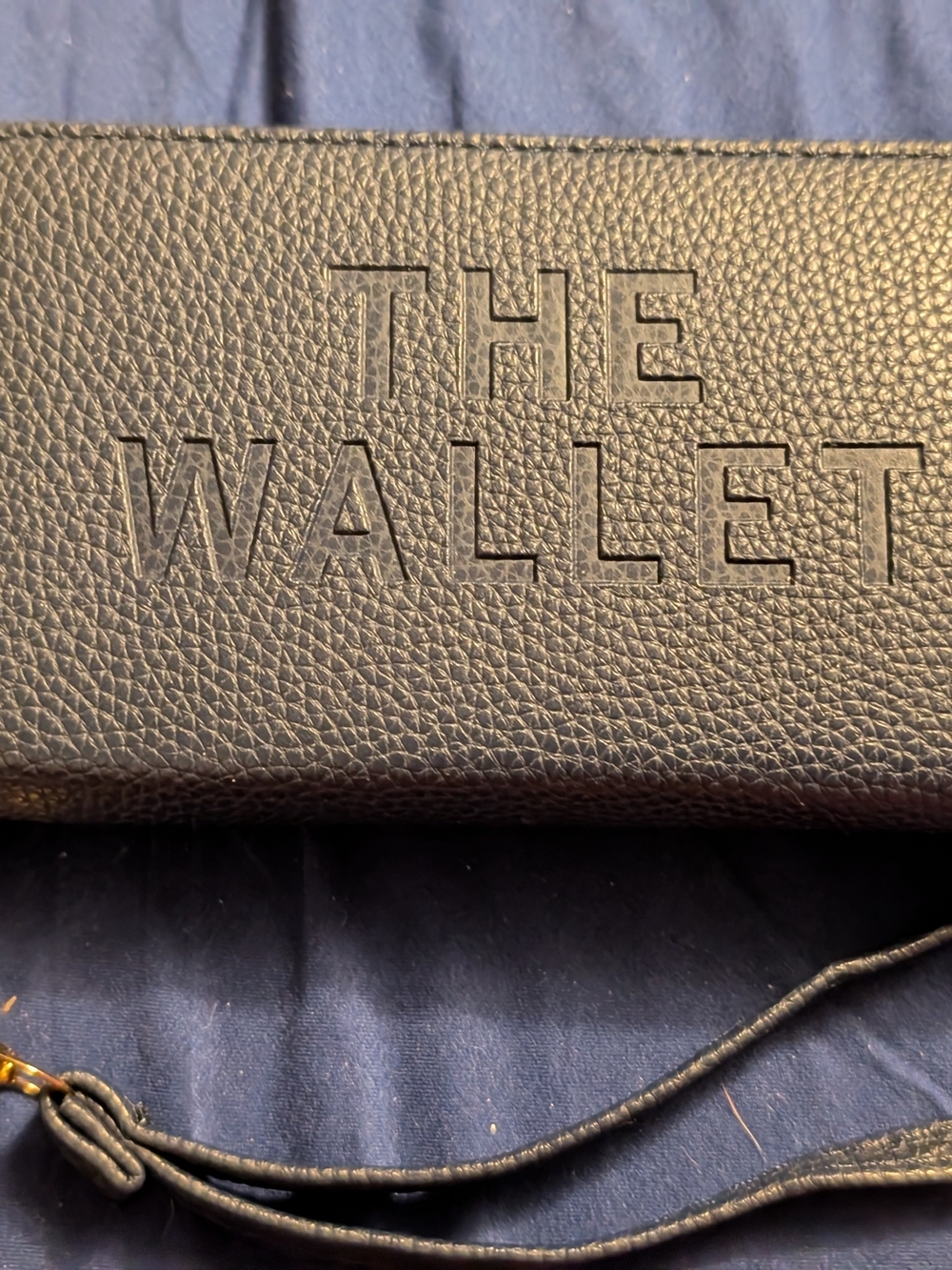 The Wallet Women's Navy Wrist Wallet